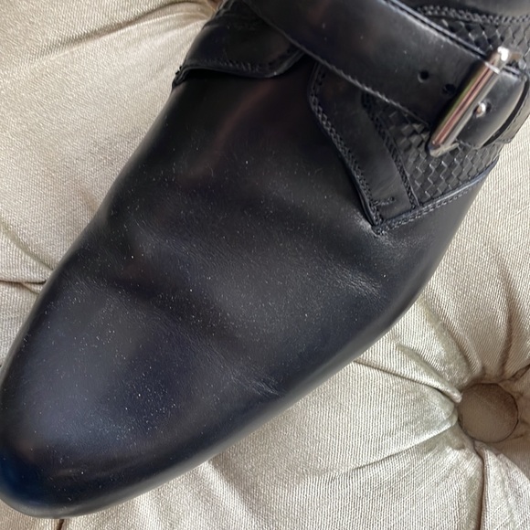Authentic LV Black leather shoes - Picture 6 of 11